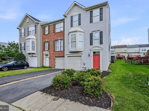 76 Alexis Dr, Newark, DE 19702