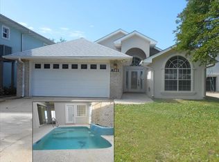 8221 Pompano St, Navarre, FL 32566
