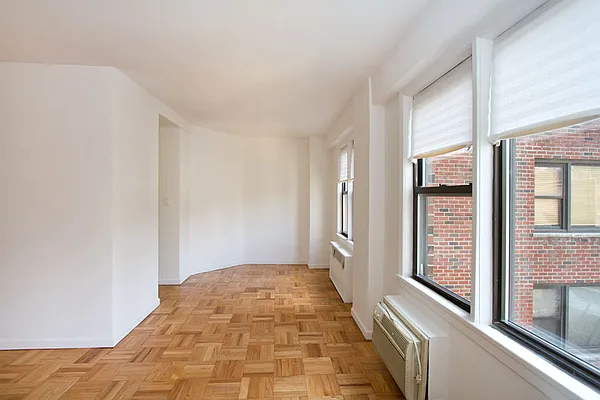 Rented by Punia & Marx Inc. | media 5