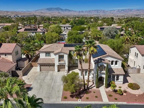 10675 Chillingham Dr, Las Vegas, NV 89183