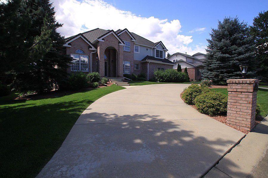 2nd image of 15296 W 72nd Pl