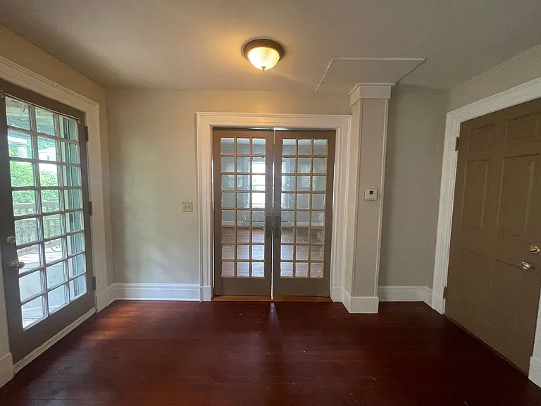 30 George St #1 — Photo 6