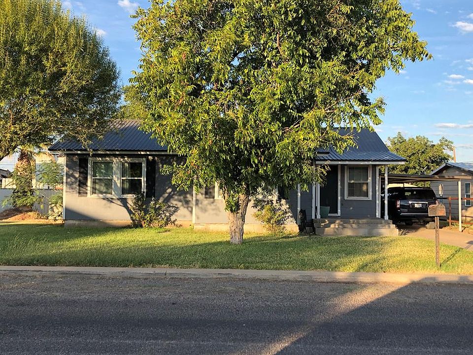 1st image of 1002 S Katherine St