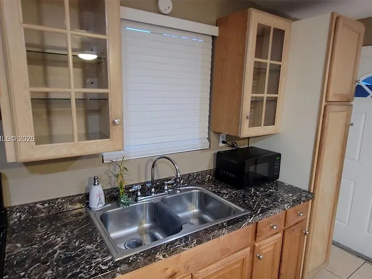 1115 SW 25th Ave #B — Photo 38