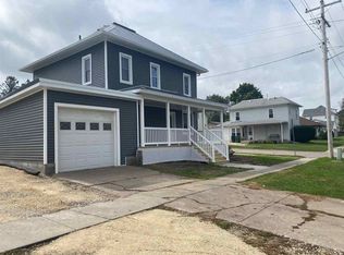 302 E Iowa St, Monona, IA 52159
