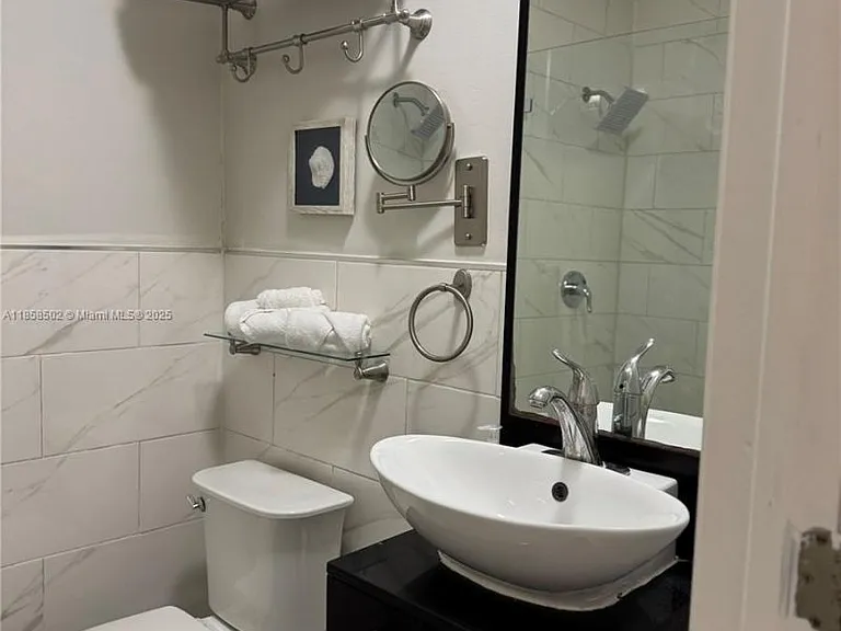 1301 Grouper Dr #A — Photo 31