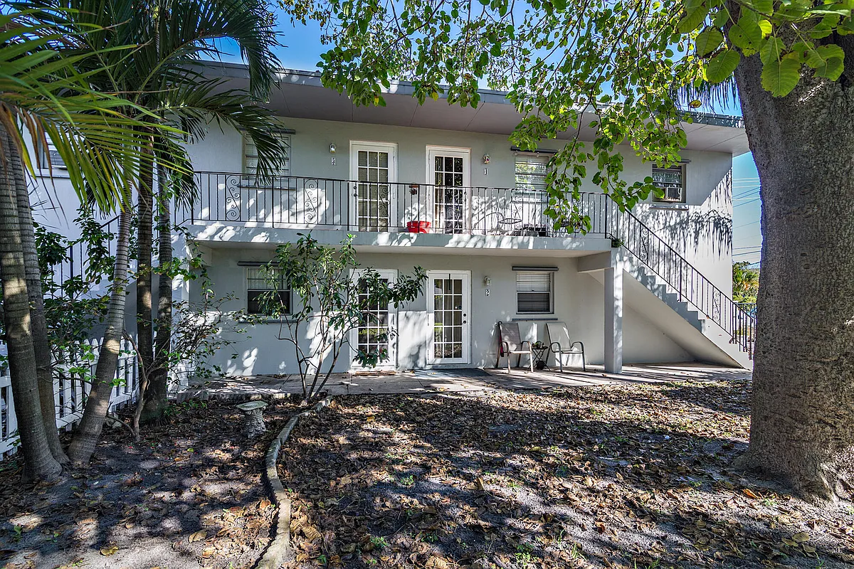 Building Photo - 4205 N Flagler Dr #4