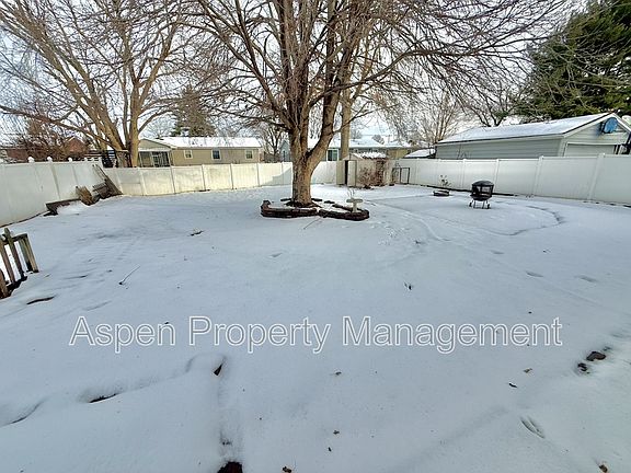 2nd image of 1704 Parkway Dr
