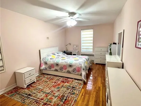 2331 Ocean Avenue image 12 of 14