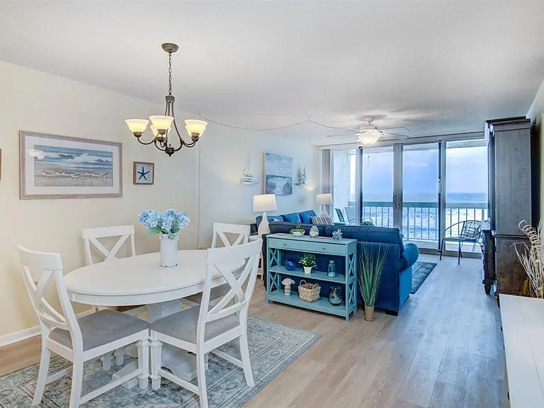 9940 S Ocean Dr #505 — Photo 2