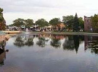 8325 N Rushton Rd, South Lyon, MI 48178