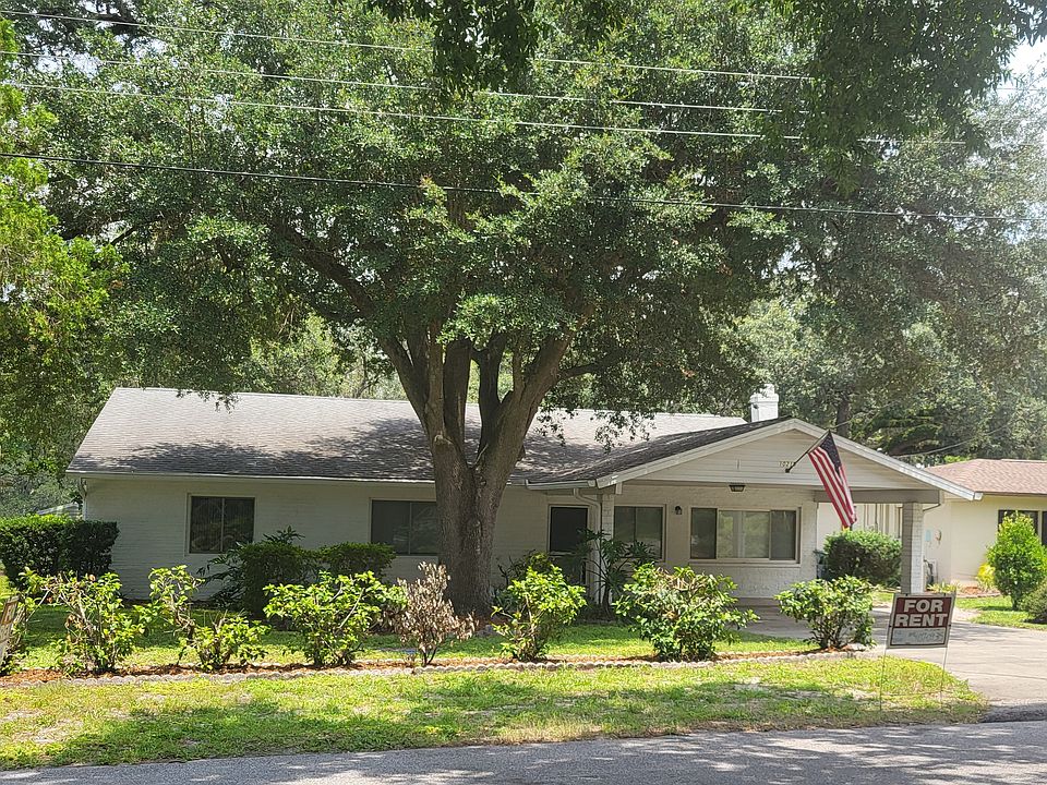 1st image of 10215 Cliff Cir