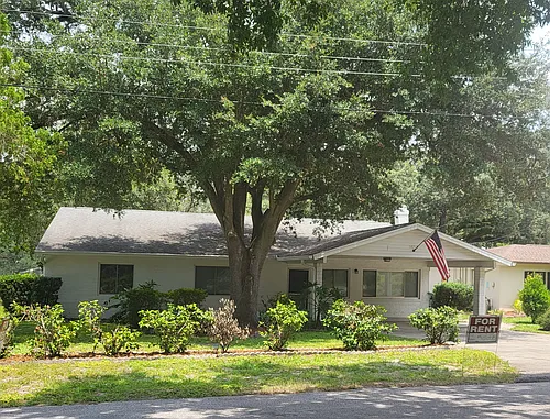 10215 Cliff Cir Photo 1
