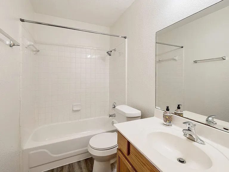 9724 Copper Creek Dr — Photo 22