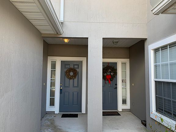 2nd image of 819 Scrub Jay Dr