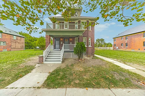 520 Smith St Photo 1