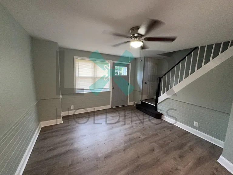 212 Margate Rd — Photo 2