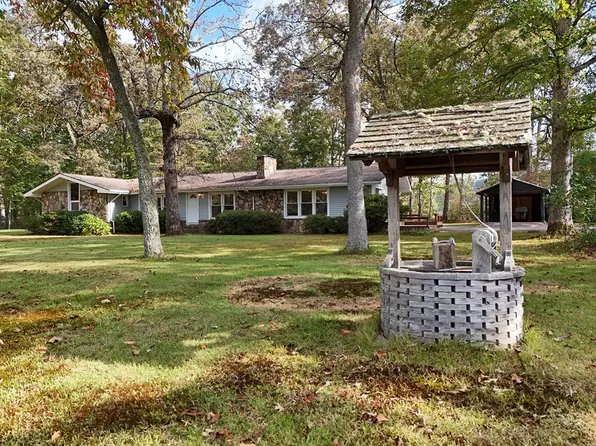 25 Foxglove Ln, Murphy, NC 28906