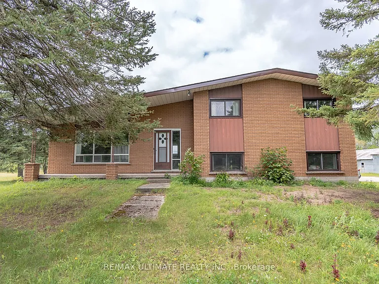 321 Warrington Rd — Photo 1