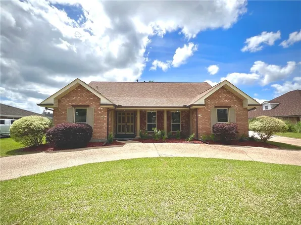 2524 Cedarlawn Dr, Marrero, LA 70072