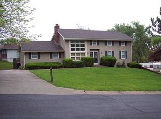 2015 Cambridge St, Leavenworth, KS 66048