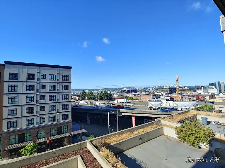 321 10th Ave S #607 — Photo 9
