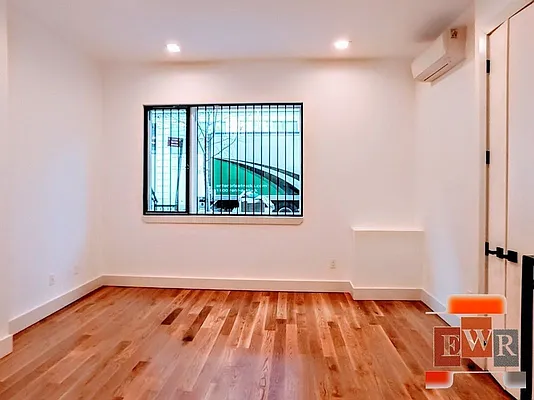 Rented by East Williamsburg Realty Inc | media 31