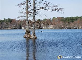 101 Dogwood Ln, Four Oaks, NC 27524