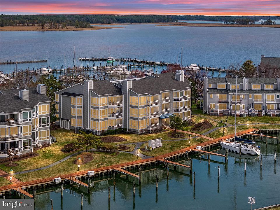 1st image of 414 Oyster Cove Dr