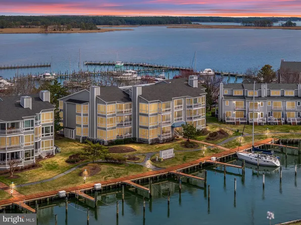 414 Oyster Cove Dr, Grasonville, MD 21638