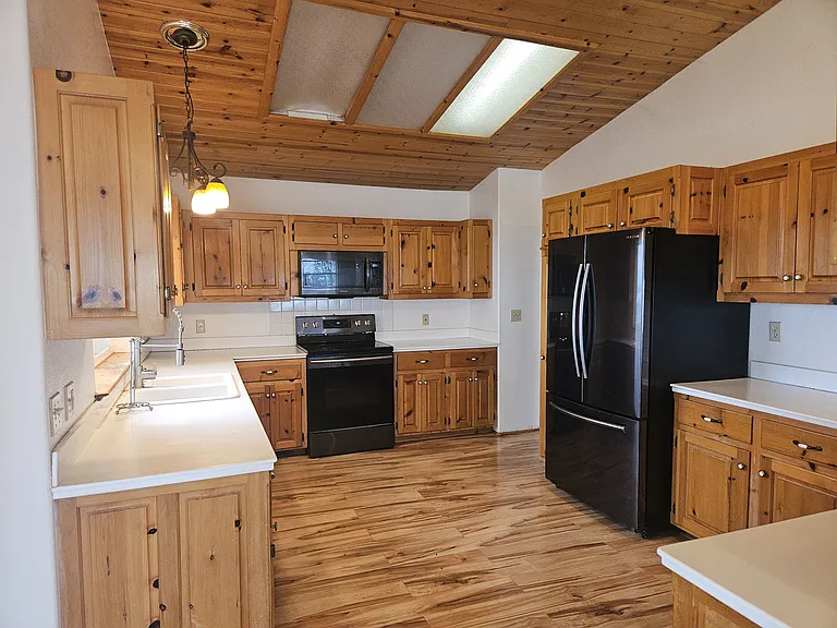 29013 Bonneyview Rd — Photo 2