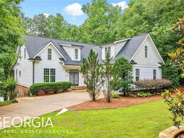 6932 Dee Ln, Murrayville, GA 30564