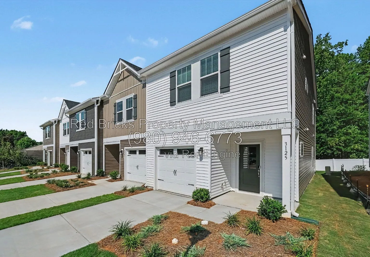 3 bed, 2.5 bath, 1556 sqft, $1,895 — Photo 4