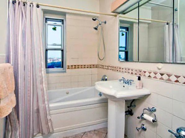 568 Grand Street image 1 of 8