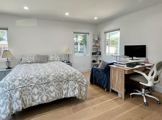 8064 Altavan Ave, Los Angeles, CA 90045