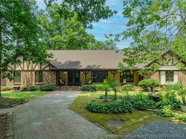 473 Oak St, Lillington, NC 27546