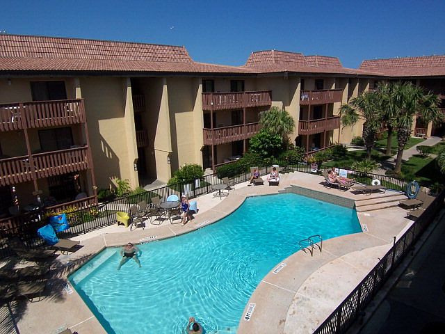 1st image of 6608 Padre Blvd