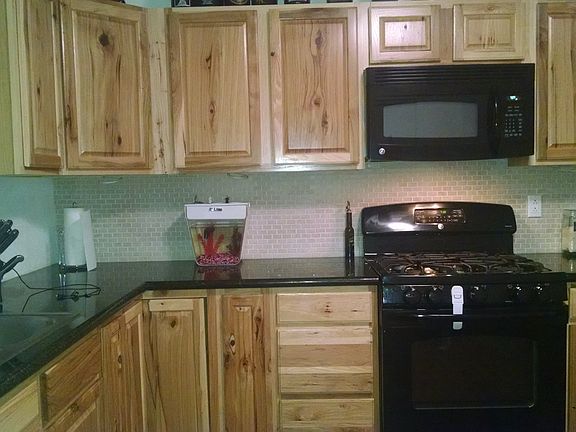 4th image of 6736 Oaklawn Way