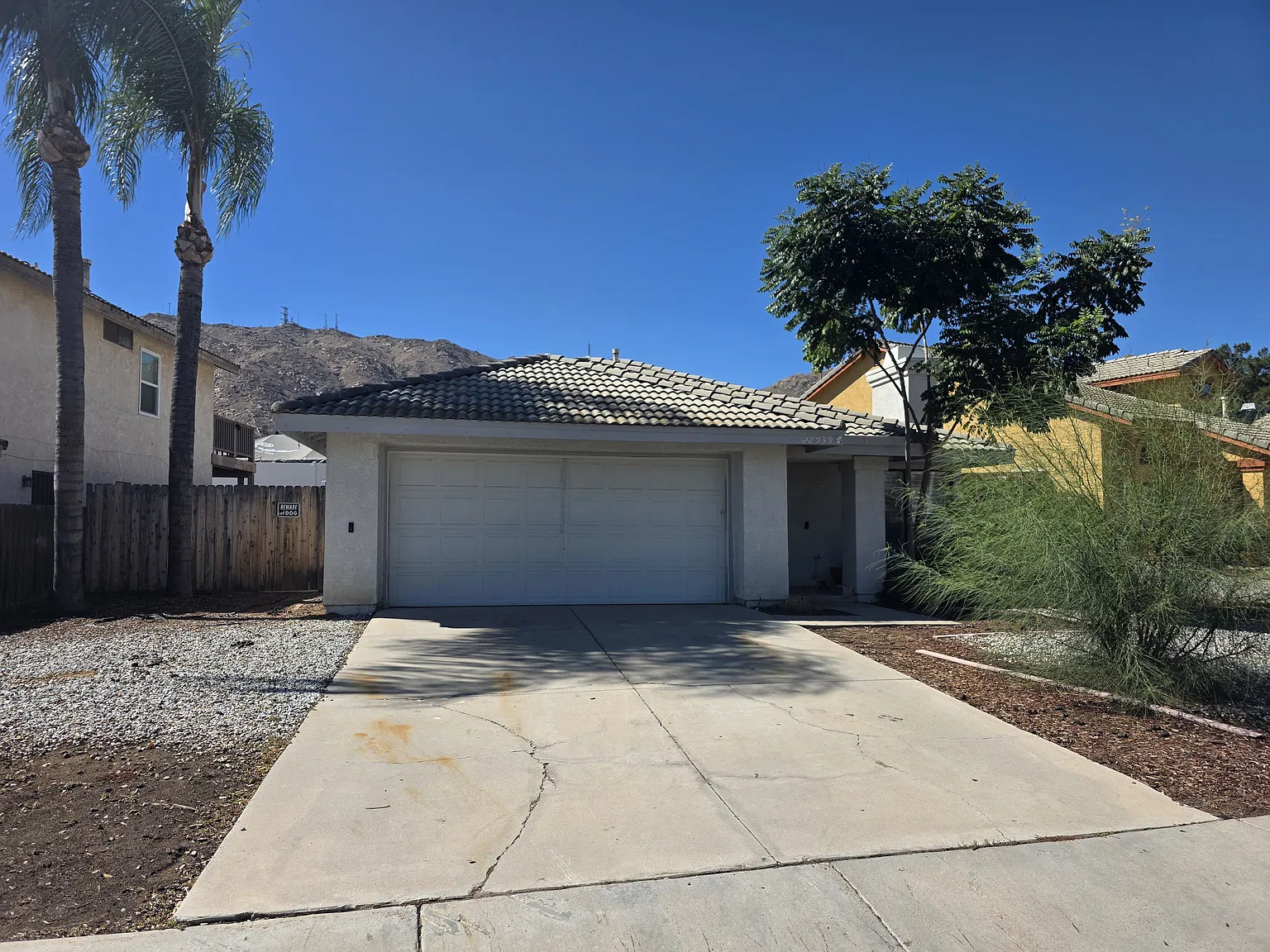 3 bed, 1226 sqft, $2,550 — Photo 1