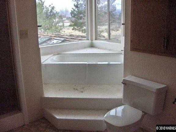 3rd image of 1100 Amarillo Dr