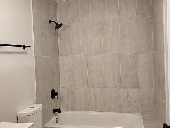 2nd image of 361 Roosevelt St #5