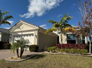 15127 Goldfinch Cir, Loxahatchee, FL 33470