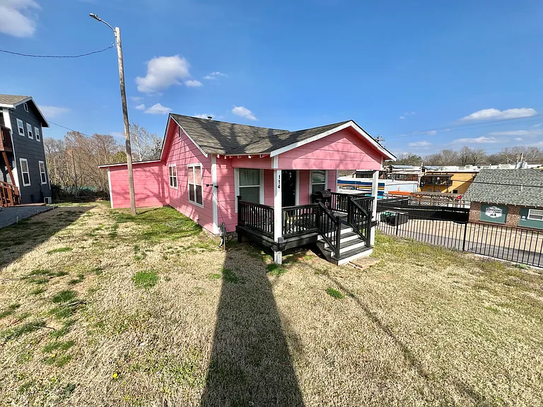 114 W Morgan St — Photo 15