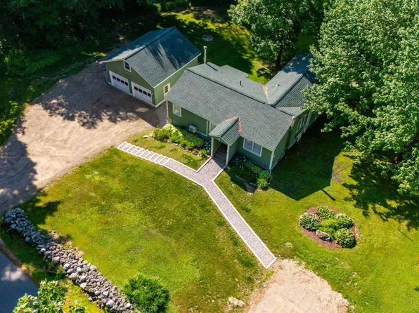 327 Vittum Hill Road, Sandwich, NH 03227