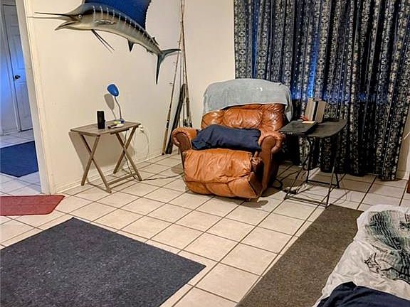 2nd image of 292 Meadows Dr #294