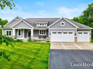 6681 Whites Bridge Rd, Belding, MI