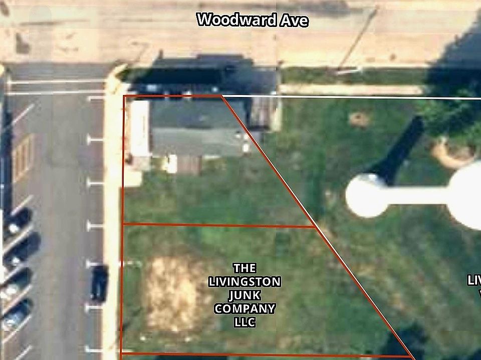 2nd image of 260 Center St