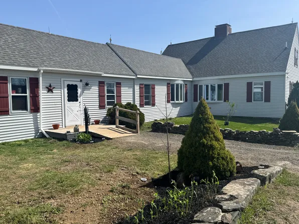 2536 Winslows Mills Rd, Waldoboro, ME 04572