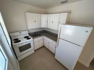 3527 NW 34th St, Miami, FL 33142