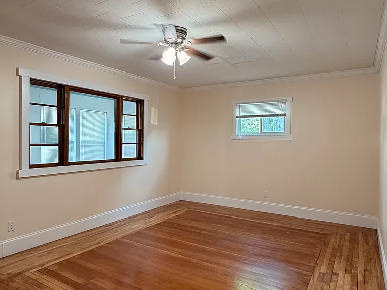 160 Saint Joseph Ave #1 — Photo 8